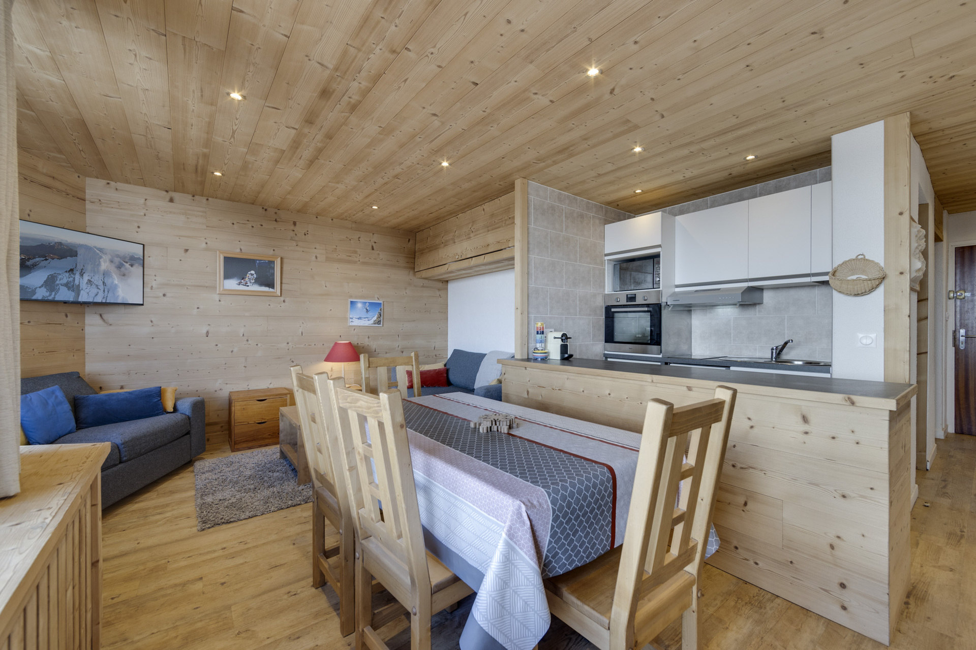 Šestokrevetni apartman TI-GENEPI-20